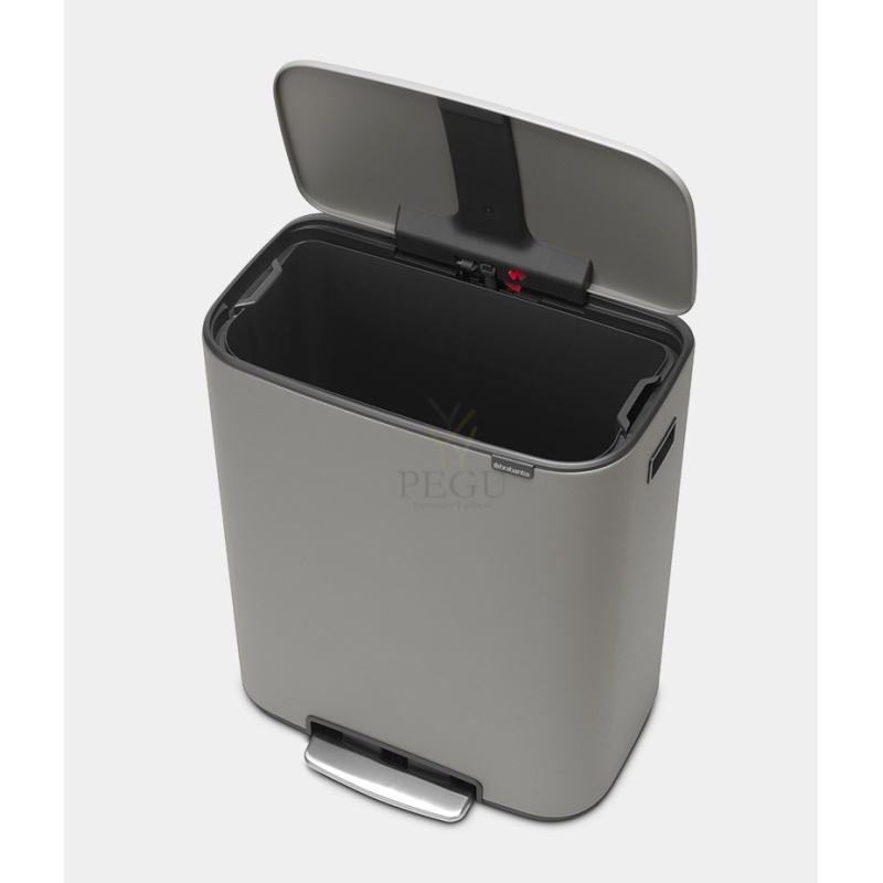 Мусорное ведро с педалью, soft-close Brabantia BO, 60L Mineral Concrete Grey