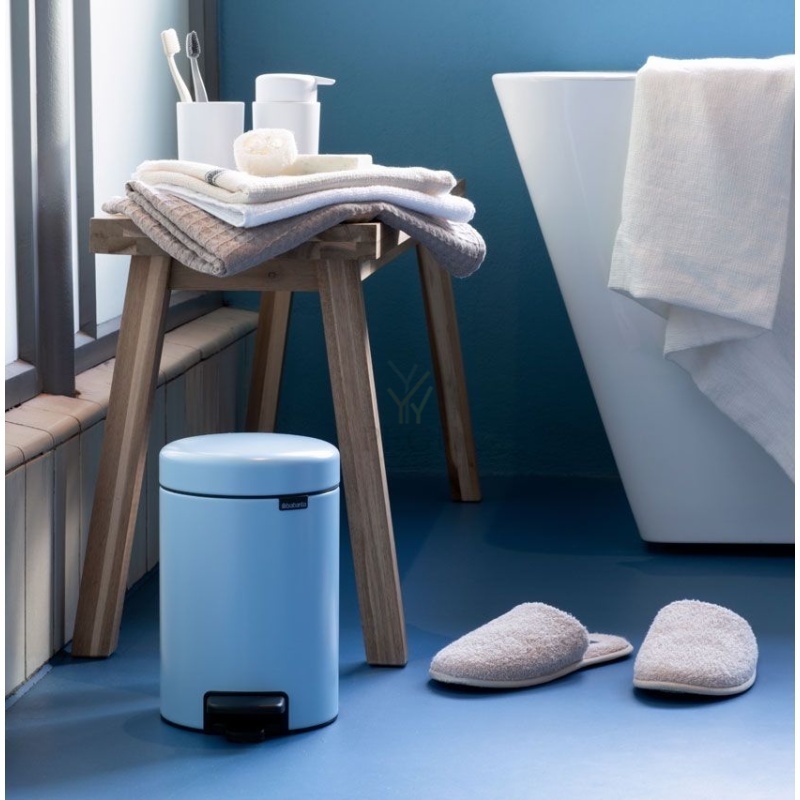 Brabantia pedaaliga prügikast Newicon 3L, vaikselt sulguva kaanega Dreamy Blue