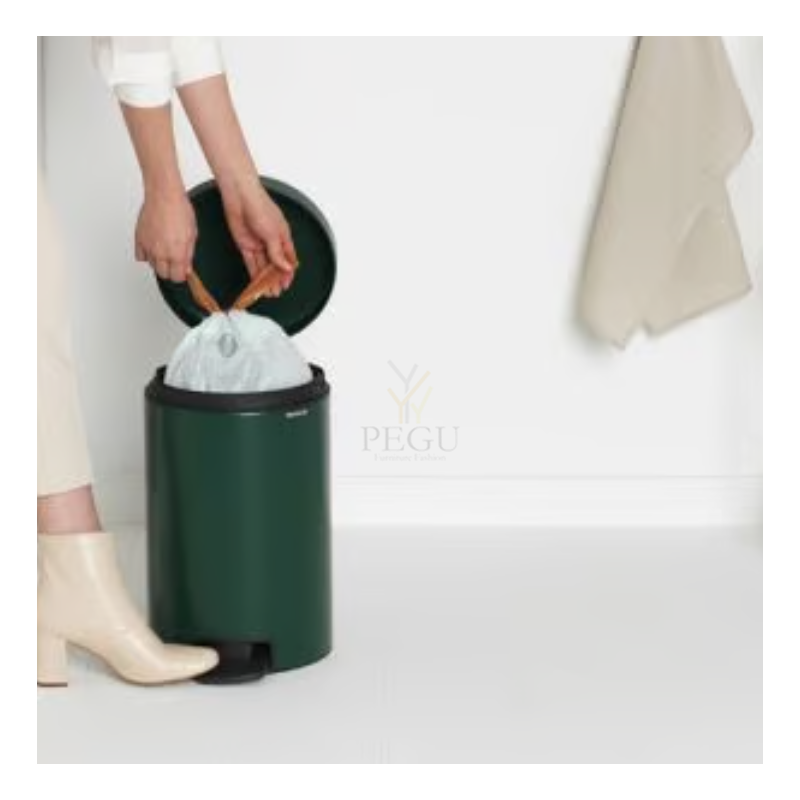 Newicon Brabantia мусорница 12l с педалью, плавное закрывание Pine Green