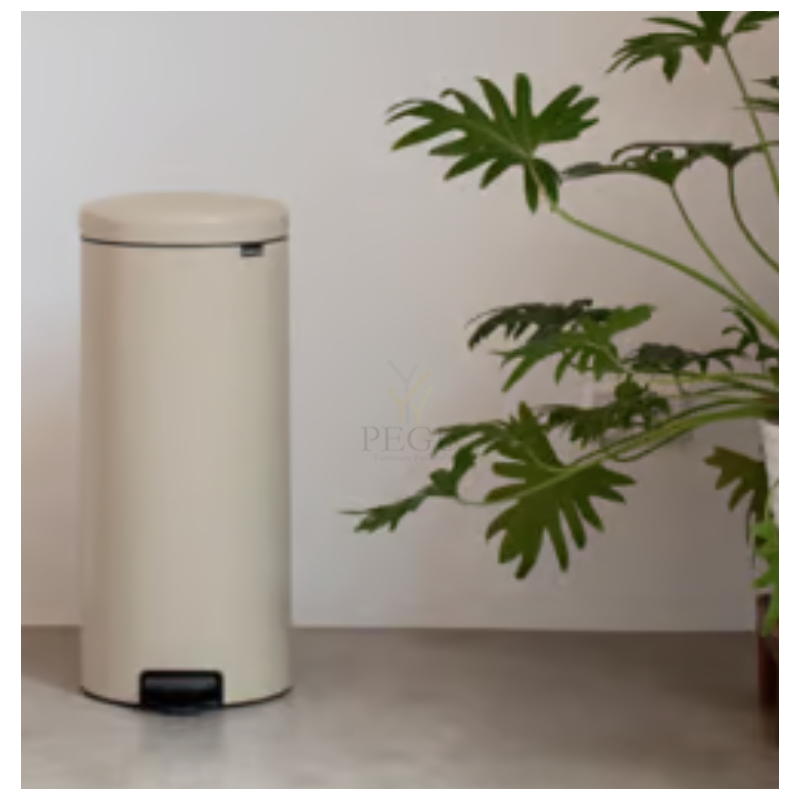 Newicon Brabantia pedaaliga prügikast 30l, vaikselt sulguva kaanega Soft Beige