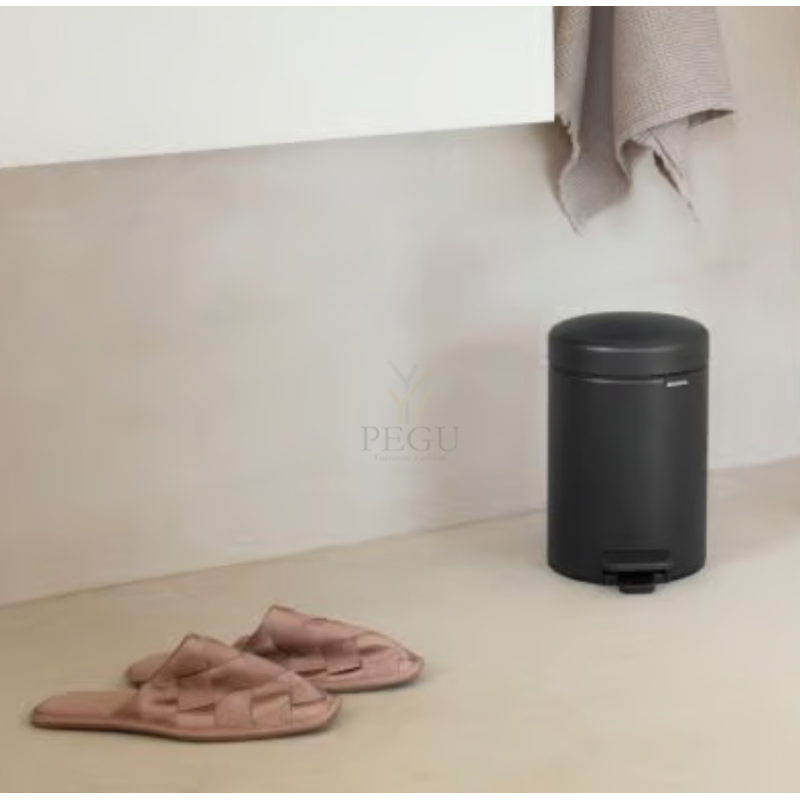 Brabantia мусорное ведро с педалью Newicon 3L, soft-closed крышка Mineral Infinite Grey