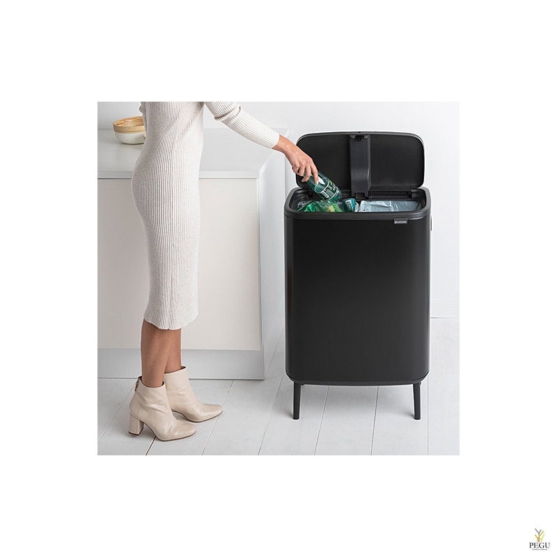 Touch bin ведро для сортировкки мусора на ножках, soft-close Brabantia BO, 2x30L матовый чёрный