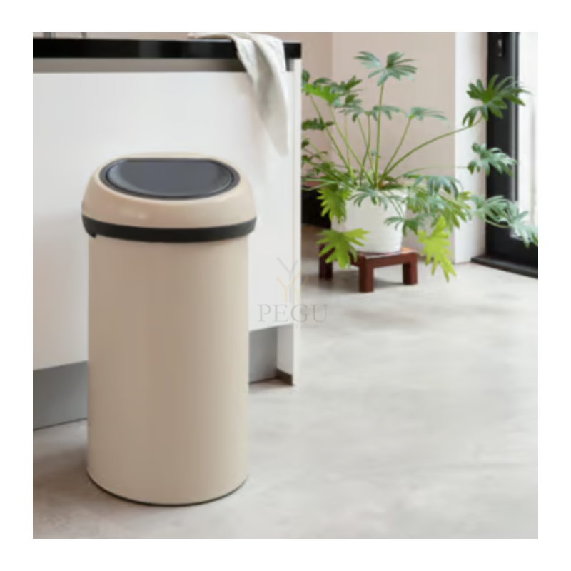 Touch bin kaanega prügikast, Brabantia XXL 60L Soft Beige