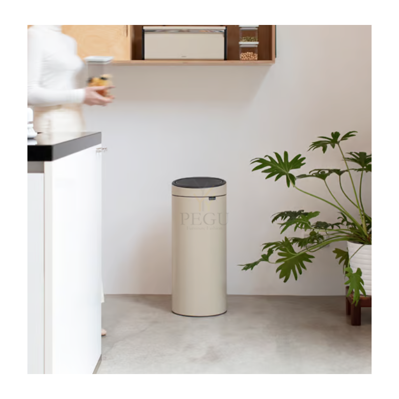 Brabantia ведро для мусора TOUCH BIN FLATBACK 30L Soft Beige