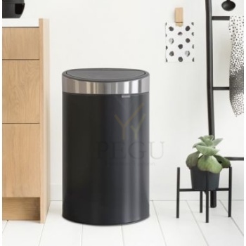 Brabantia prügikast Touch bin 40L matt must metall kaanega FPP  1.jpg