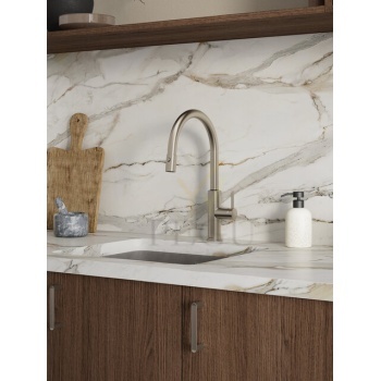 Köögisegisti Damixa Iris väljatõmmatava pihustiga harjatud teras PVD 911204635