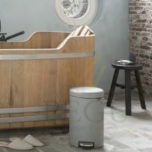 Newicon Brabantia prügikast 12l pedaaliga vaikselt sulguv Mineral Concrete Grey