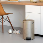 Newicon Brabantia мусорница 12l с педалью, плавное закрывание Metallic Gold