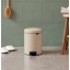 Brabantia prügikast pedaaliga 149887 Soft Beige.jpg