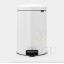 Prügikast pedaaliga Brabantia Newicon 20L metallis ämbridega Pegu3.png