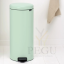 Pedaaliga Brabantia prügikast 30L Jade Green4.png